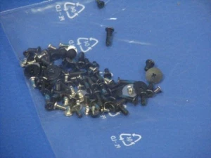 Screw Set Clevo M767TU 4421714-26951 - Afbeelding 1 van 1