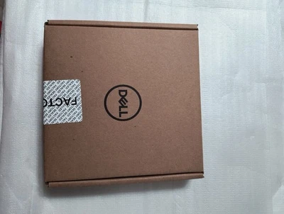 Dell 512 GB M.2 PCIe NVME Class 40 2280 Solid State Drive SNP112P/512G - Image 1 of 3