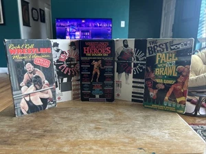 Lot VHS Lutte Golden Era Classics WCW Fall Brawl Rock & Roll Musique TV - Photo 1/16