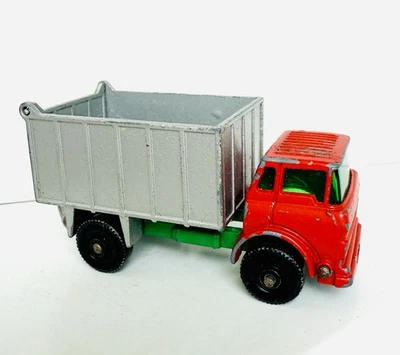 1968 Matchbox Series No 26 G.M.C. Tipper Truck Lesney Truck Moving Parts England - Image 1 of 4