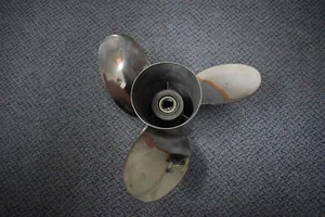 Quicksilver Mirage 23 pitch propeller - Bild 1 von 5