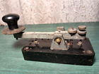 Station de radio télégraphique militaire soviétique vintage Key Morse R-140...
