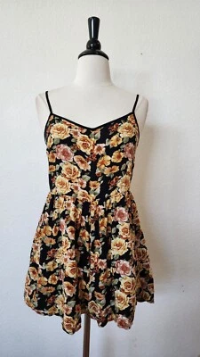 Mameluco Urban Outfitters Nuevo Talla Pequeña Negro Floral Abuela Amarillo Boho Girasol Foto 1 de 4