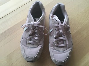 size 6 nike trainers - Picture 1 of 5