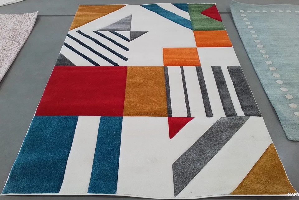 Tapete com manchas traseiras IVORY / PCK AZUL 5'-3" x 7'-6" preço reduzido 1172777071 HLW709B-5 - Imagem 1 de 4