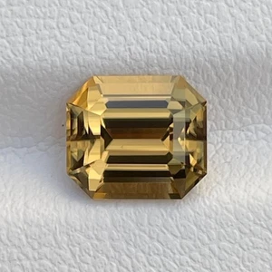 2.47 Cts Natural Yellow Sinhalite Emerald Cut 8x7mm Loose Gemstone Wedding Gift - Picture 1 of 5