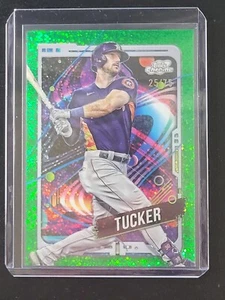 2024 Topps Cosmic Chrome #46 Kyle Tucker Green Space Dust /75 - Picture 1 of 3