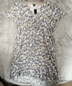 Torrid Midi Swiss Dot Flutter Sleeve Wrap Dress Women's 4x Floral Peasant NWT - Picture 1 of 12