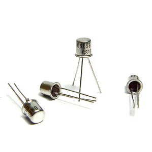 4x Transistor 0N698 /02, NPN mit hoher Verstärkung, ON698 / ON 698 / 0N 698, NOS - Picture 1 of 1