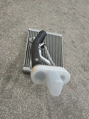 Núcleo evaporador - Kia (97927-R0000) 2022-2025 Kia Carnival Foto 1 de 4