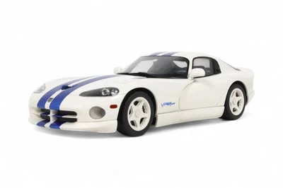 Dodge Viper GTS 1996 1/18 cupé blanco con modelo a rayas azules de GT Spirit GT940 Foto 1 de 4