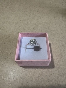 Anello Solitario Ondulato  Argento 925 E Zircone Bianco Brillante 2GR 17.5MM - Foto 1 di 4