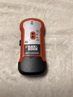 Black and Decker SF100 Stud & Metal Sensor Finder LED Indicators - Image 1 of 4