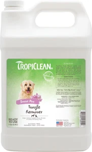 TropiClean Detangling & Dematting Tangle Remover & Conditioner Dog 1 Gallon jug - Picture 1 of 1