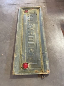 TAILGATE STEPSIDE CHEVROLET 1954-1966 Chevrolet TRUCK OEM - Picture 1 of 8