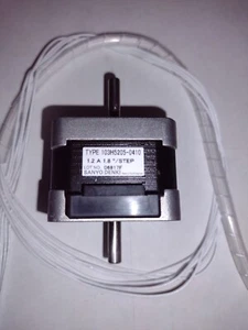 Sanyo Denki Stepping Motor 103H5205-0410 1.2 A 1.8 Step - Fast Shipping! #P38 - Picture 1 of 2