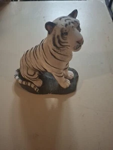 Vintage Living Stone 1994 Adult White Tiger Figure Sculpture Statue 9” *READ* - Picture 1 of 9