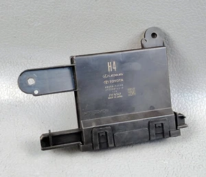 2020 TOYOTA YARIS GR / CROSS Z AC Amplifier Climate Control Module 8865052E90 - Picture 1 of 10