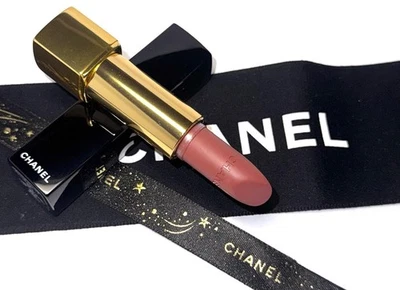 Chanel Rouge Allure Velvet Luminous Matte Lip Colour 62 Libre 3.5g - Image 1 of 4
