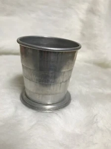 Taza de camping telescópica de vidrio de whisky plegable de aluminio vintage de doble disparo - Imagen 1 de 6