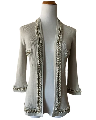 Cárdigan tejido con cadena beige CHANEL Foto 1 de 4