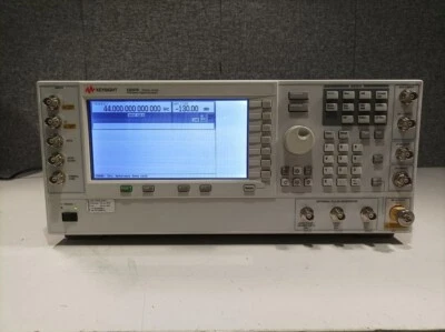 Keysight E8267D, PSG Vector Signal Generator, 250kHz-44GHz, geladen mit Optio... - Bild 1 von 4