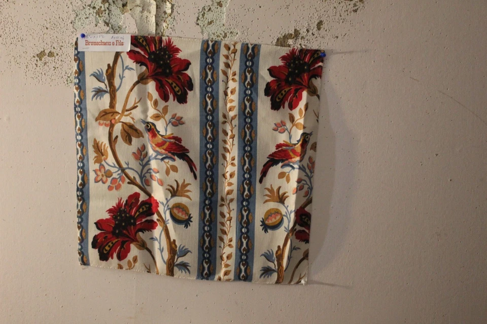 Brunschwig & Fils Le Lac Borde Floral con Pájaros 18.50" W X 18" L Clr Rojo/Azul Foto 1 de 1