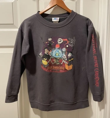 Sudadera De Colección Disneyland Resort Mansión Embrujada Vacaciones Talla S Gris 2003 Defecto Foto 1 de 4