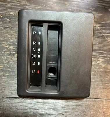 Jeep Cherokee XJ 97-01 Indicador de cambio de piso Bisel Palanca de cambios Cubierta Consola OEM Foto 1 de 3