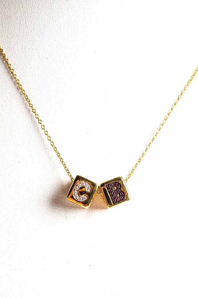 Collar Rarezas Plata de Ley Chapado en Oro Topacio Diamante Letra Bloque 18" Foto 1 de 4