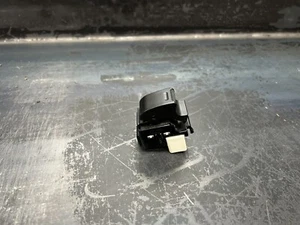 02-06 Toyota Camry rear left or right power window switch front right passenger - Picture 1 of 2