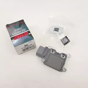 Voltage Regulator Fits Ford Crown Victoria 1992-1998 Mazda B3000 1994-1998 - Picture 1 of 4