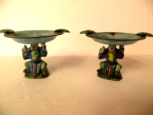 2 POSACENERE ANTICO METALLO SMALTATO CLOISONNE FIGURE ORIENTALI - Foto 1 di 18