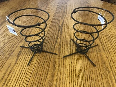 Juego de 2 soportes para aperitivos con cono espiral de metal para servir patatas fritas Foto 1 de 4