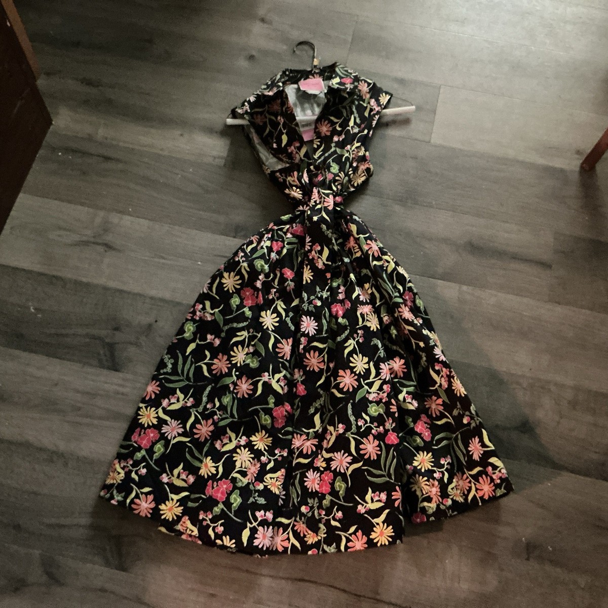 kate spade 花柄ドレス フェスティブ フローラル ティアード ドレス | ウェア | ケイト