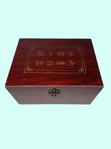 Pecera de vidrio pintado a mano sobre soporte de madera con caja de almacenamiento decorativa - Imagen 1 de 5