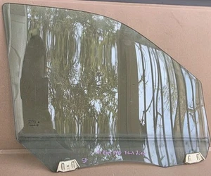 OEM 2013-2018 RAM 1500 2500 3500 FRONT LEFT DRIVER SIDE DOOR WINDOW GLASS LH - Picture 1 of 11