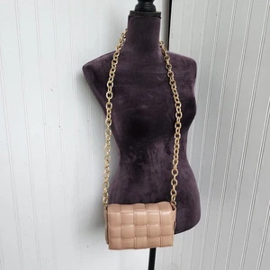 Woven Puff Blush Pink Faux Leather Purse Gold Chain Strap Padded Crossbody Bag - Picture 1 of 13