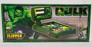 Hulk "Flipper Super Accessoriato con luci e Suoni Incorporati" Doppia Paletta - Picture 1 of 6