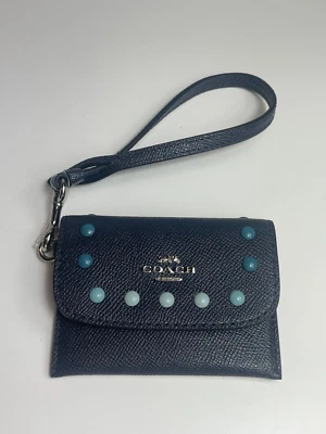 Bolsa para tarjetas Coach F31554 Rainbow Remaches nueva con etiquetas Midnight Navy plateada Foto 1 de 4