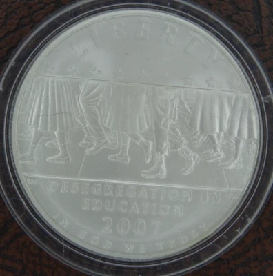 2007-P Little Rock Desegregation Silver Dollar Unc US Mint $1 Commemorative - Image 1 of 2