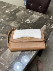 jessica simpson Trifold Wrislet Bag Sherpa Brown - Bild 1 von 2