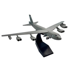 1:200 Scale Alloy Diecast Military Model Boeing B-52 Strategic Bomber Aircraft - Picture 1 of 12