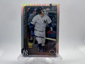 2025 Topps Series 2 Silver Rainbow Foil #591 Austin Wells Yankees Rookie Cup - Bild 1 von 1