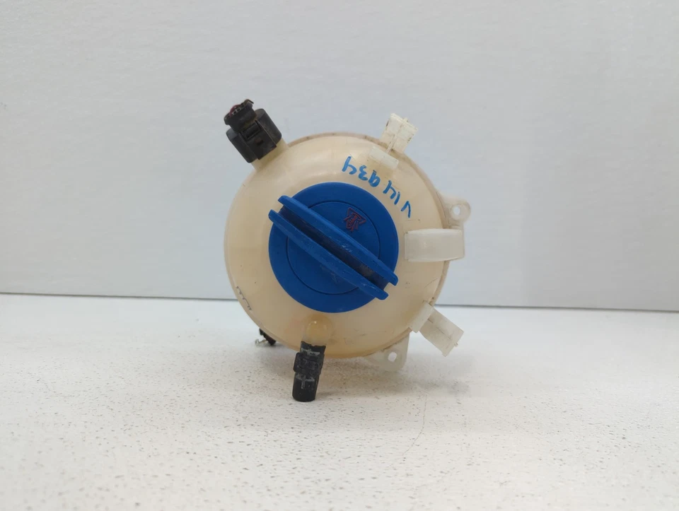 Volkswagen Jetta 2005 radiador refrigerante desbordamiento expansión tanque botella BNT9W Foto 1 de 4