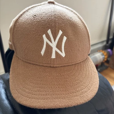 Gorra Aime Leon Dore New York Yankees New Era ajustada 7 5/8 60,6 cm marrón Foto 1 de 4