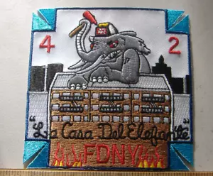 42 NEW YORK FIRE DEPT NEW YORK STOFFAUFNÄHER - Bild 1 von 1