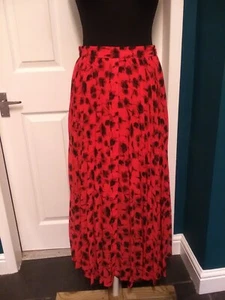 Next/Mix Orange/Black Floral Print Pleated Skirt - Size 10 - BNWT (D1) - Picture 1 of 5