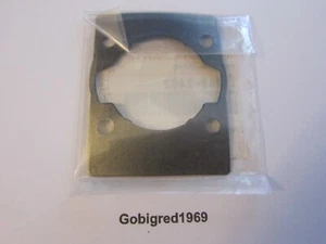NEW Genuine Kawasaki Cylinder Gasket 11060-2402 LOTS More Parts Listed LG8 - Picture 1 of 1