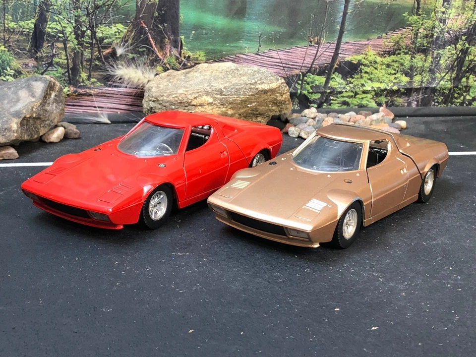 2 - Imperfect MARTOYS ITALY 1:24 Diecast RED/COPPER LANCIA STRATOS #0108 No Box - Image 1 of 4
